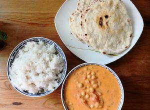 Una foto de Tikka Masala vegetariano