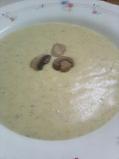 Una foto de Crema de champiñones