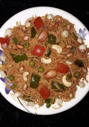 सेवई उपमा (Vermicelli upma Recipe in Hindi) रेसिपी मुख्य फोटो