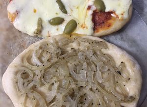 Una foto de Pizzetas con levadura levex Masa Madre