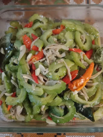 Langkah Mudah untuk Membuat Resep Tumis pare campur teri yang Uenak Anti Ribet, Bisa Manjain Lidah