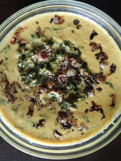 கீரை மோர் குழம்பு (Green leaves buttermilk gravy recipe in tamil) செய்முறை முக்கிய புகைப்படம்
