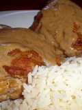 Pollo en adobo filipino