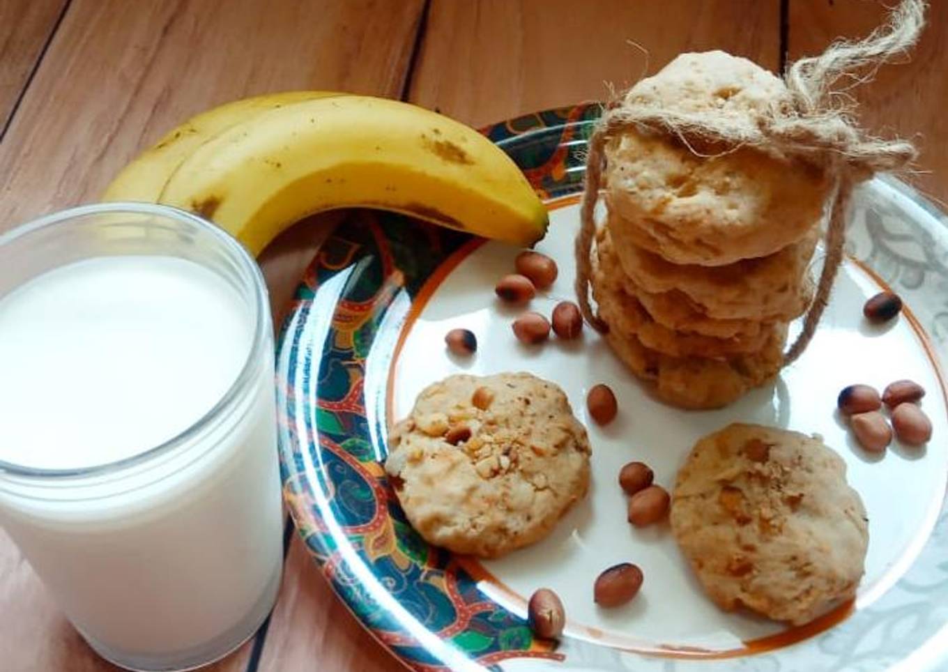 Banana peanut cheese cookies