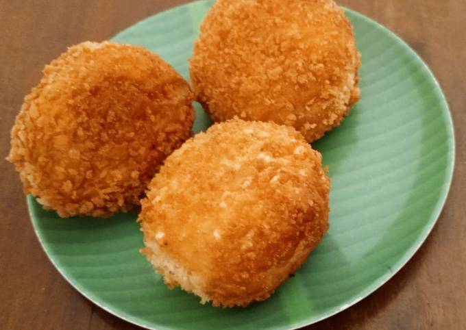 Resep Roti Goreng Isi Lembut Termudah Crispy yang Lezat Sekali