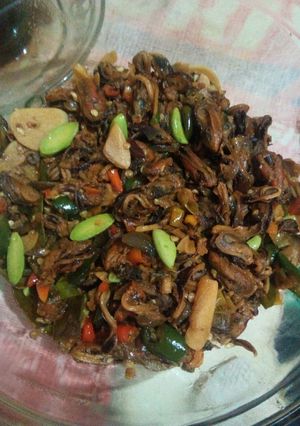 Foto resep Tumis kerang Kupang pete cabe ijo