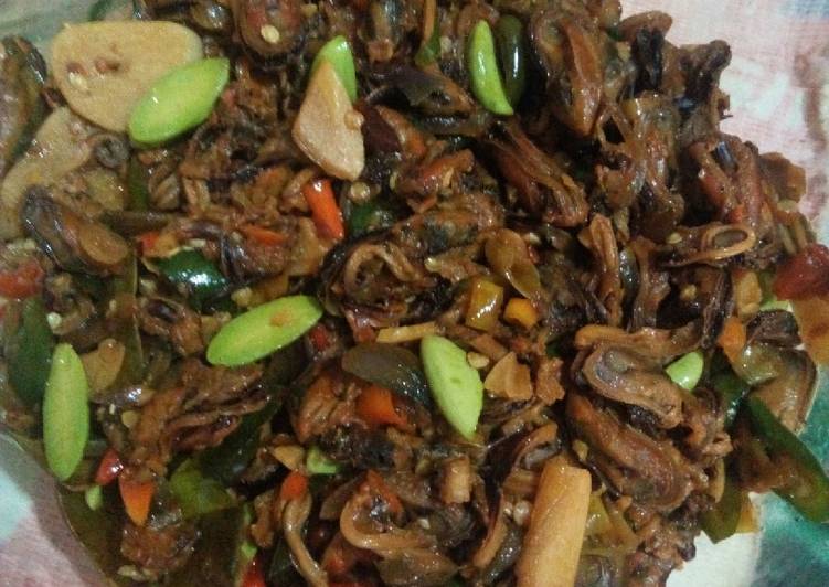 Resep Tumis kerang Kupang pete cabe ijo Anti Gagal
