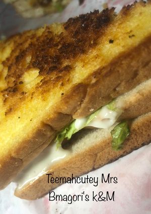 A picture of Sandwich 🥪.