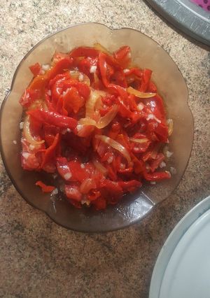 Una foto de Ensalada de pimientos asados