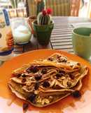 Crepes de avena fit con muesli y arándanos