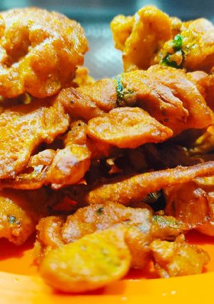 A picture of Onion bhajia.