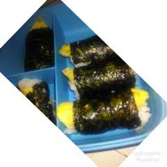 Sushi telor sosis bekal sekolah রেসিপির প্রধান ছবি