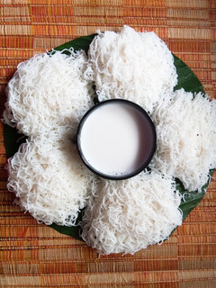 A picture of Idiyappam.