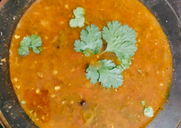 Any-night-of-the-week Tomato Rasam