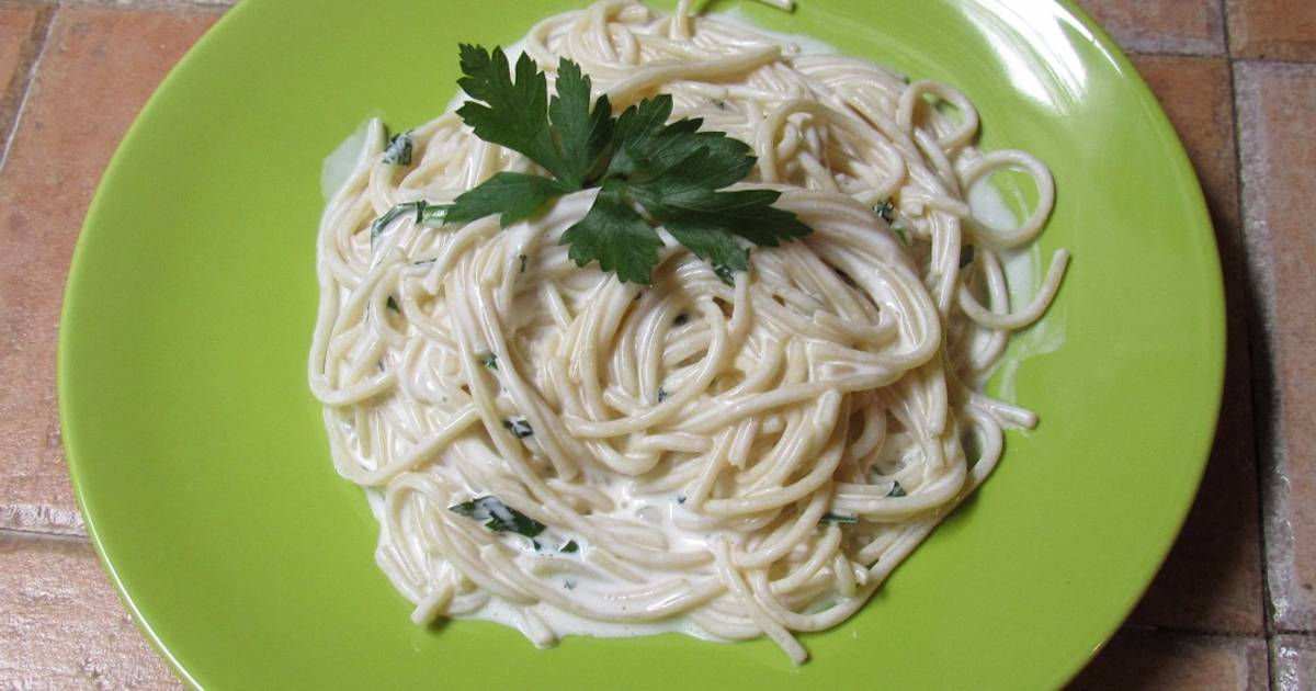 Espagueti blanco en crema de queso philadelphia Receta de fabiCea- Cookpad