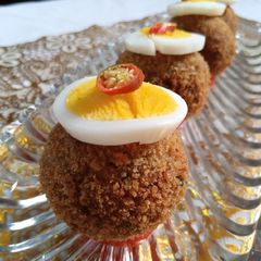 A picture of Eggs Balls.