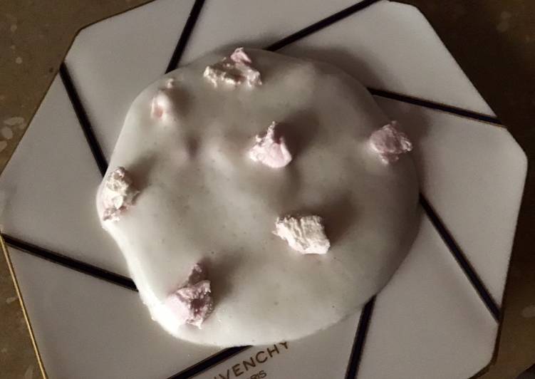 Marshmallow cream delight