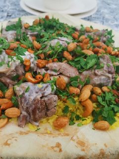 صورة لوصفة منسف اردني على الطريقه اللبنانيه