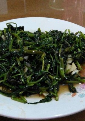 A picture of Kangkoong with Oyster Sauce.