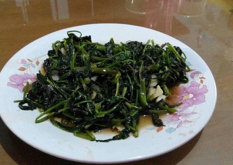Simple Way to Prepare Homemade Kangkoong with Oyster Sauce