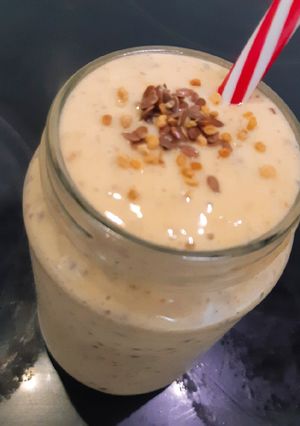 รูปของ Banana Mango Flaxseed Smoothie🍌🥤 🥭