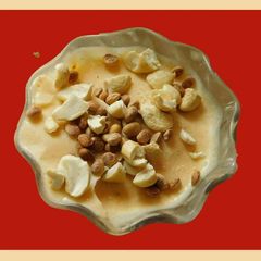 A picture of Almond malai kulfi.