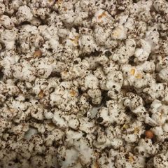 A picture of Cookies & Cream Popcorn.