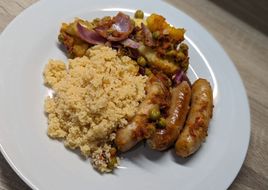 Delicious Crushed Potato and Sausage Traybake