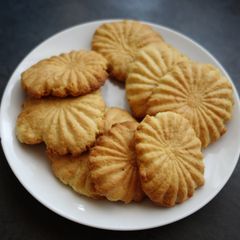 A picture of Vanilla Biscuits.
