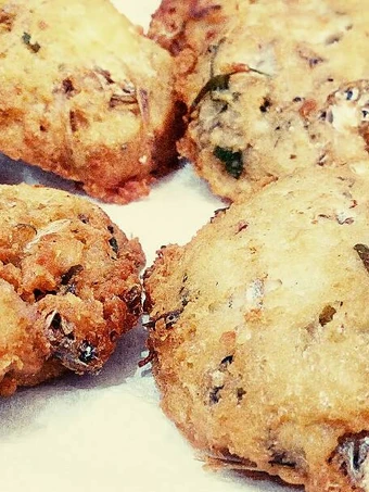 Cara Mudah Menyiapkan Resep Bakwan Teri Kelapa yang  Bikin Ketagihan Anti Ribet, Mantap Sekali