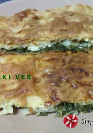 A picture of Fluffy Spanakopita with Soda.