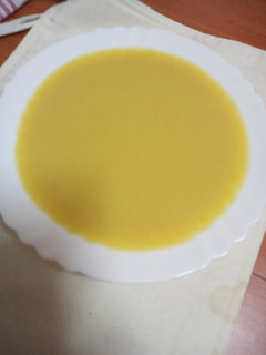 Una foto de Crema de calabacín, puerro y manzana