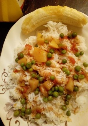 A picture of Green peas & rice.
