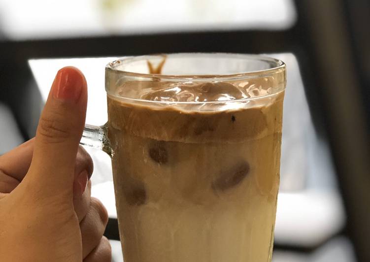 Langkah Mudah untuk Menyiapkan Dalgona Coffee Anti Gagal
