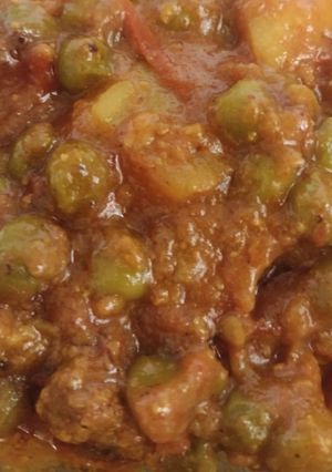 আলু মটর (aloo matar recipe in Bengali) রেসিপির প্রধান ছবি