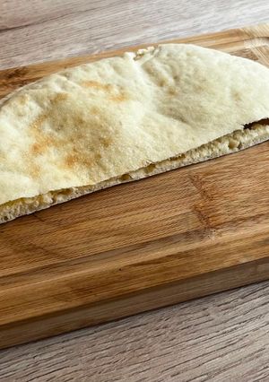 Una foto de Pan de pita (media luna)