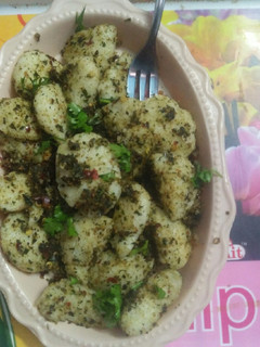 புதினா இட்லி(leftover Mint idli) செய்முறை முக்கிய புகைப்படம்