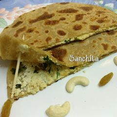 Shahi Mawa Paneer Parantha A picture of Shahi Mawa Paneer Parantha.