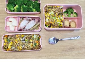 Hình của món Day 17 : Cơm rang bò lẩm cẩm, mực hấp sả  _eat1000.