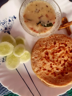 आलू पराठा (Aloo paratha recipe in hindi) रेसिपी मुख्य फोटो