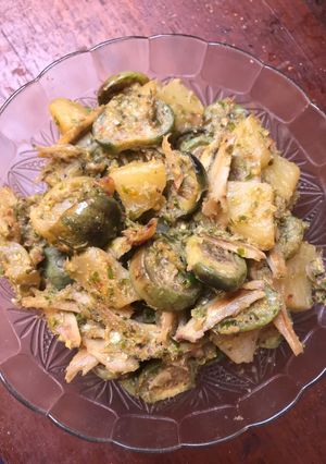Foto resep Oseng pedes KTT (kentang, terong, teri)