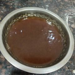 A picture of Tamarind chutney with jaggery.
