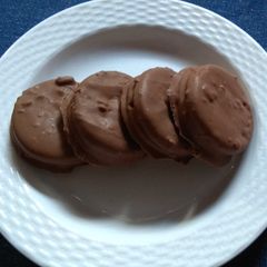 A picture of Homemade healthy & easy lotte choco pie.