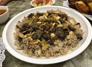 صورة لوصفة رز بالخلطه على الطريقة الليبية