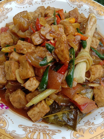 Resep Oseng kikil tempe pedas Anti Gagal