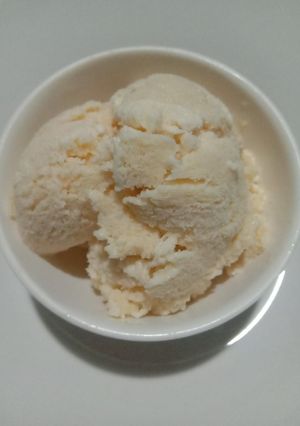 รูปของ ไอศกรีมส้มกะทินมสดไขมันต่ำ (Low-fat Orange with Milk and Coconut Milk Ice Cream)