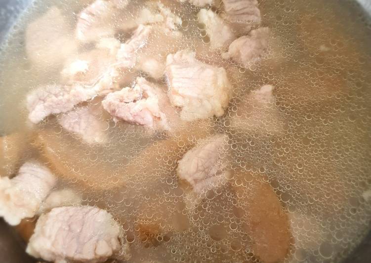 Sop Daging Lobak Asin