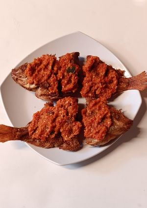 Foto resep Nila goreng siram sambal balado