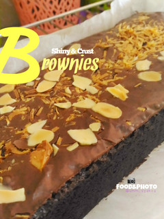 Foto resep Shiny & Crust Brownies
