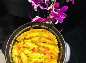 Hình của món Cá bống biển kho nghệ.